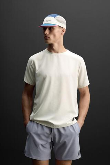 ZARA ЛЕГКАЯ СПОРТИВНАЯ ФУТБОЛКА, ЭКРЮ