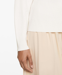 Oysho Свитер в рубчик с высоким воротником, светлый экрю