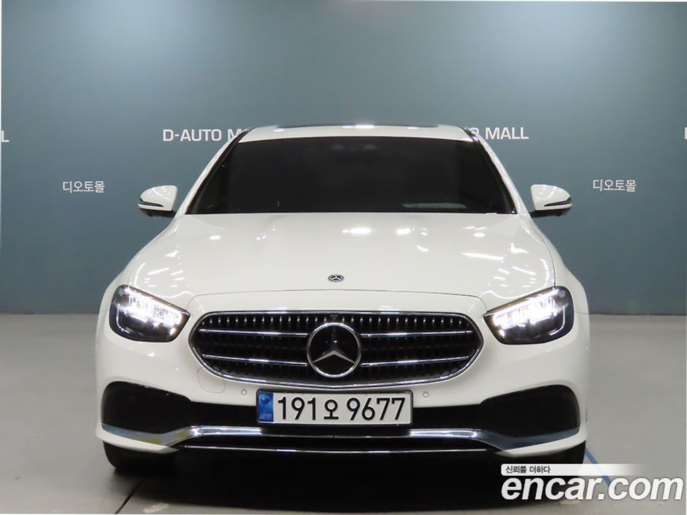 Mercedes-Benz E-Class W213 E250 Avangarde (02.2022)