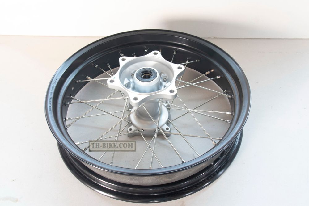 42650-KZZ-A21.  WHEEL SUB ASSY,RR. BLACK COLOR. CRF250M. motard.