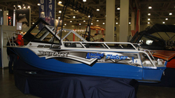 Лодка BERKUT L-Fisher