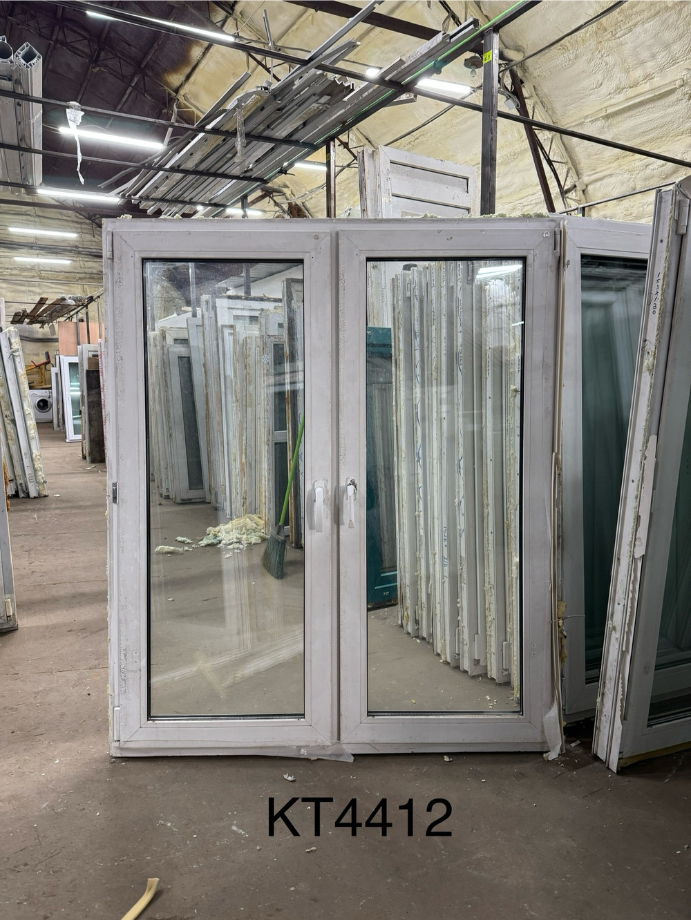 Окно Пластиковое Б/У 153(в) х 130(ш)