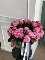 Фиолетовые одноголовые розы