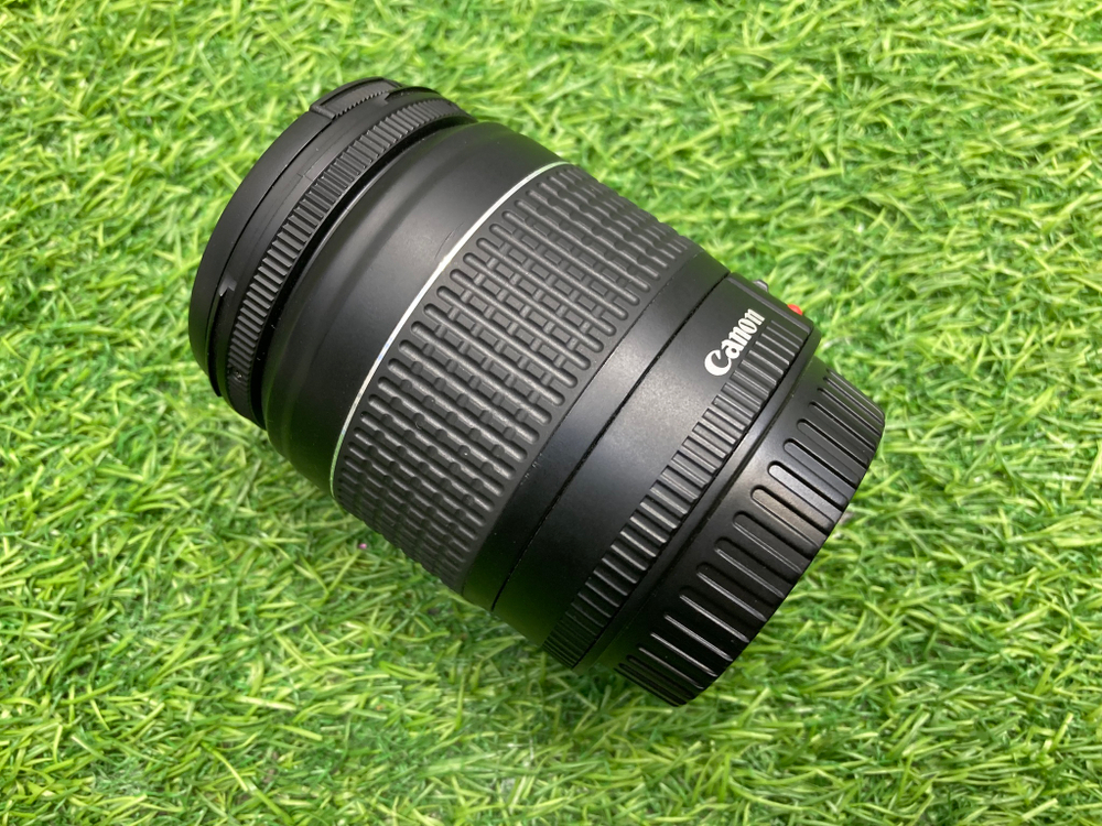 Canon EF 28-80mm 3.5-5.6 II