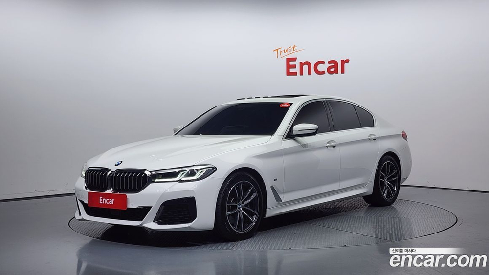 BMW 5 Series (G30) 520i M Sports (12.2020)