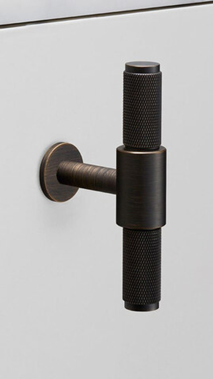 Ручка мебельная оконная Ромбы штопор бронза