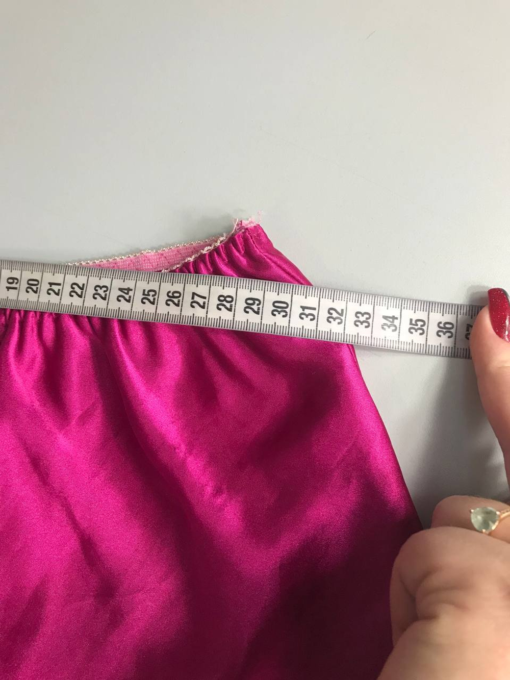 Шорты атласные, маркировка S, визуально на 42/44 размер