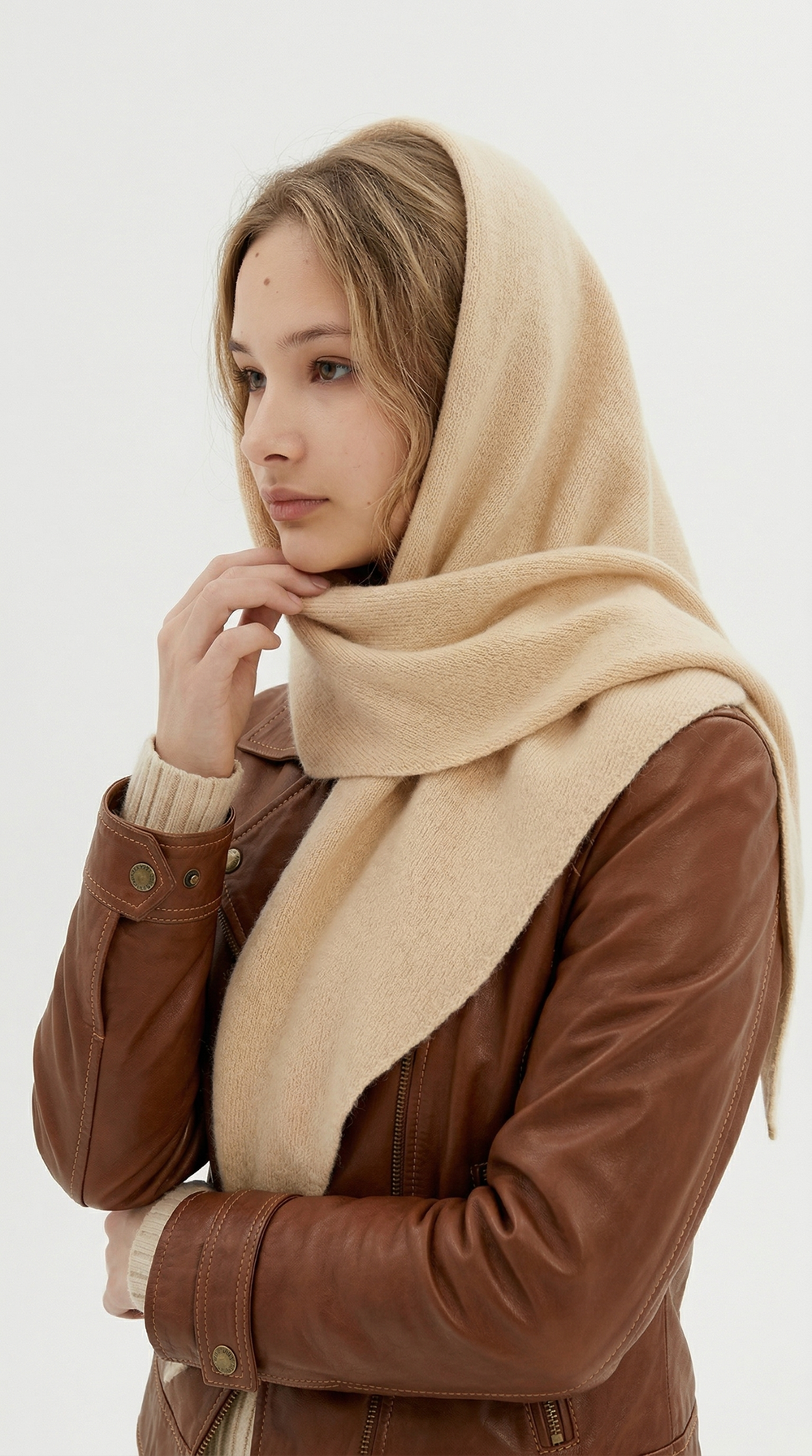 Оренбургский платок-косынка К401-08 бежевый