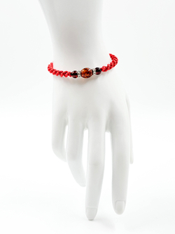 Женский браслет на руку. Браслет из янтаря