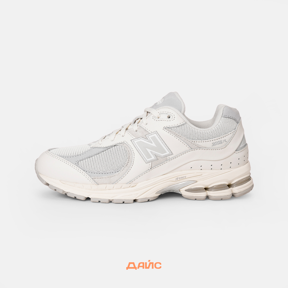 Кроссовки New Balance 2002R "White Sea Salt"