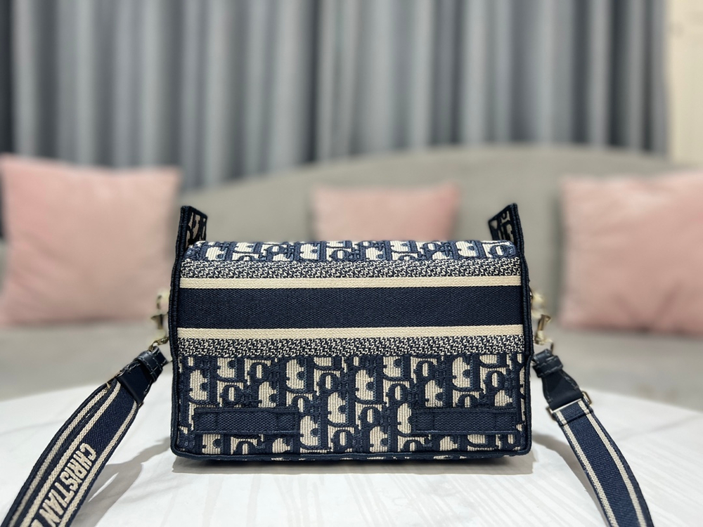 Christian Dior Diorcamp Bag 23 cm