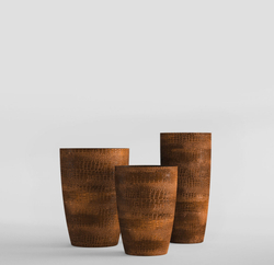 Кашпо, коллекция Surface, форма CONUS