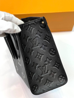 Сумка Louis Vuitton Grand Palais