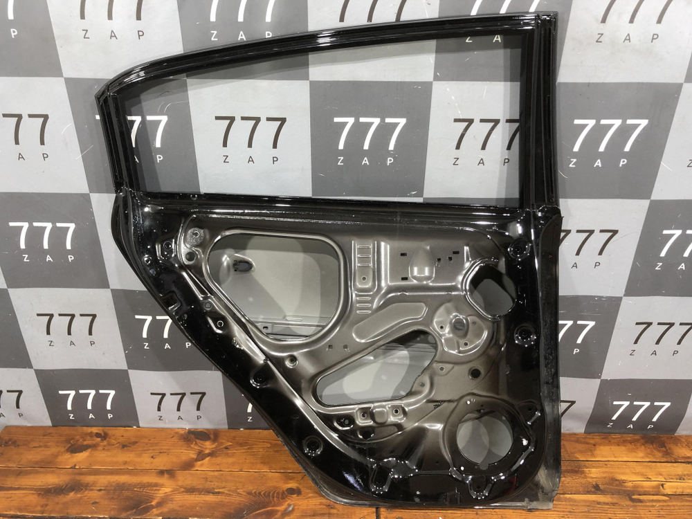 Дверь задняя левая Kia Rio 4 X-Line 17-22 Б/У Оригинал 77003H0500