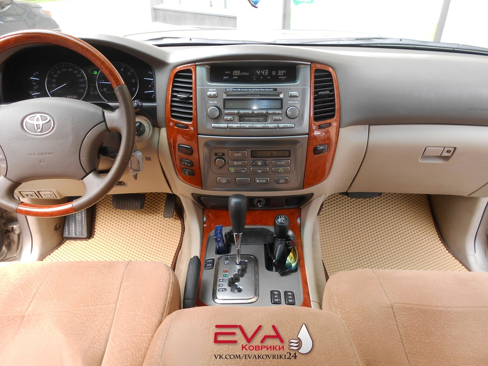 Toyota Land Cruiser J100 (01.1998 - 12.2007) левый руль