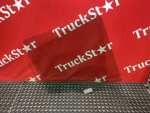 Стекло двери правой