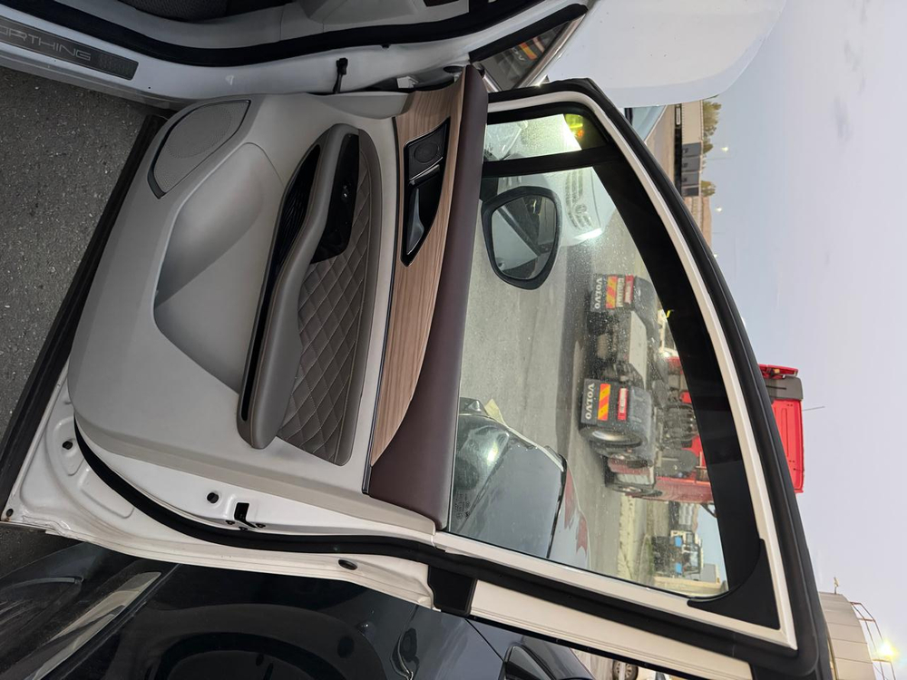 FORTHING M4 YACHT 1.5T AT Premium