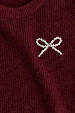H&M Свитер с вышивкой, бордовый