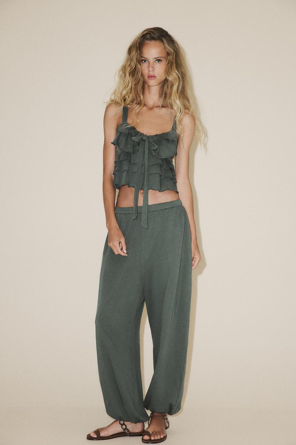 ZARA ТОП С ВОЛАНАМИ И БАНТОМ, ЗЕЛЕНЫЙ