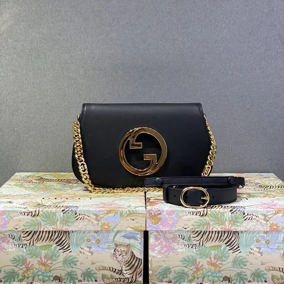 Сумка на плечо Gucci Blondie черный