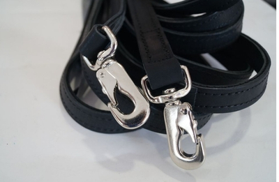 Вожжи кожаные 10м. (усиленные карабин)