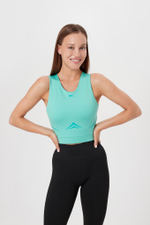 Топ с контрастным принтом