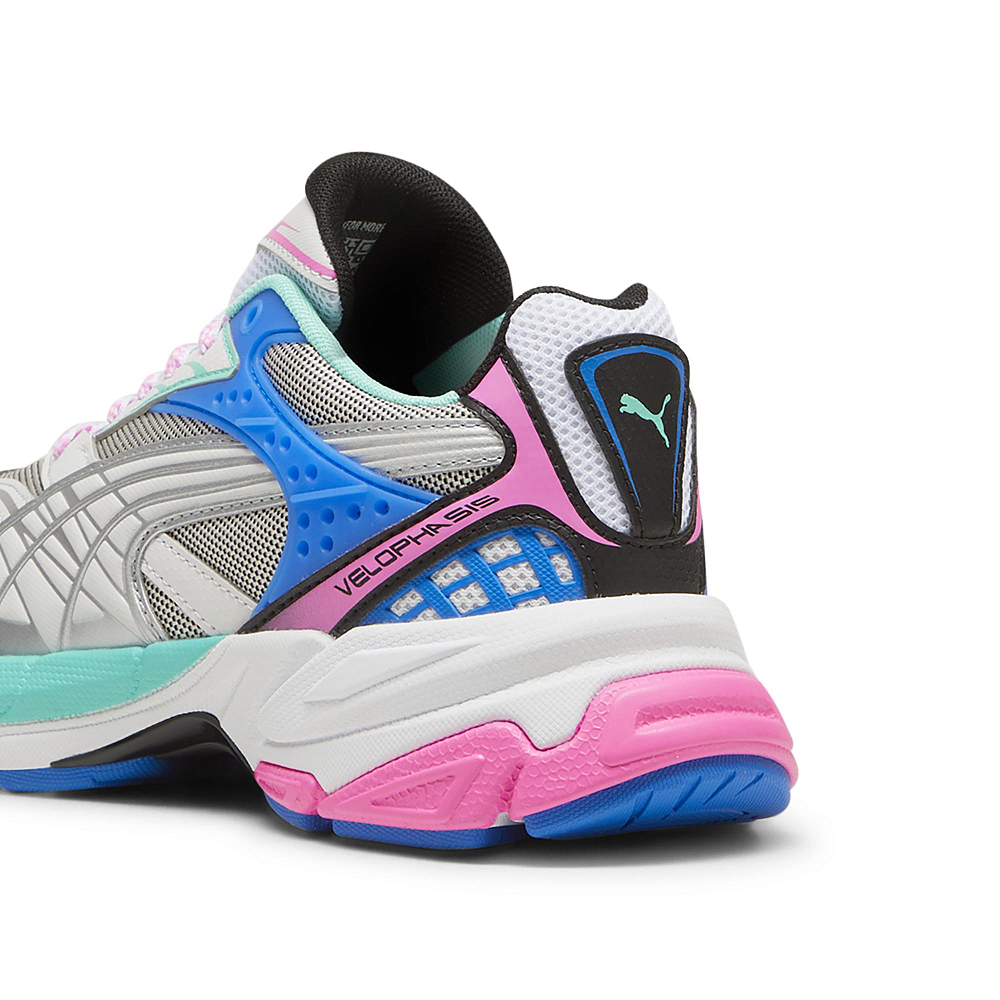 Женские кроссовки PUMA Velophasis Born in the 2000's
