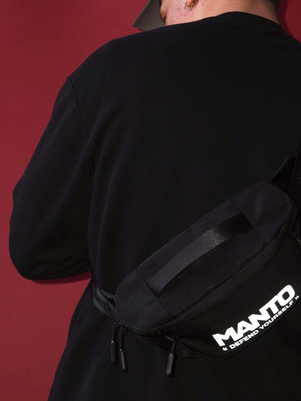 Сумка MANTO DEFEND чёрная