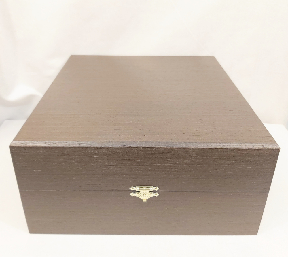 Сувенирный набор из 4-х новогодних шаров с ручной росписью