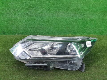 Битая Фара левая Nissan Qashqai 2 j11 (17-23) галоген