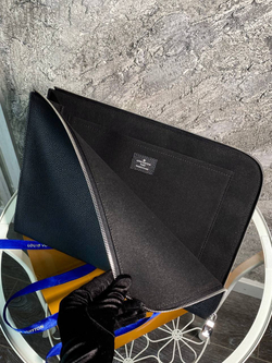 Папка Louis Vuitton