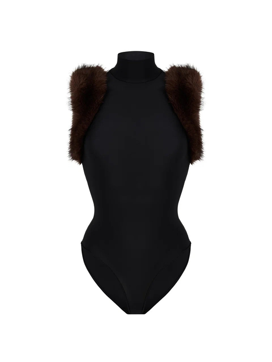 Боди с меховыми рукавами