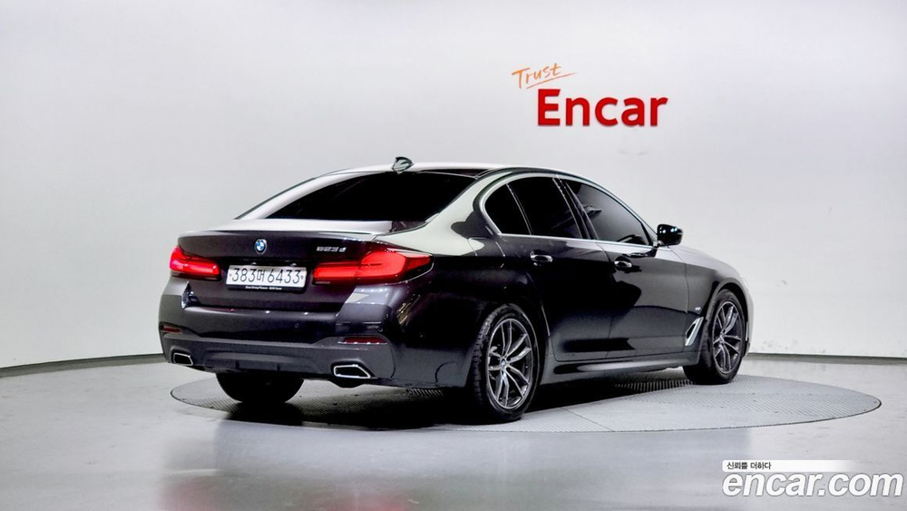 BMW 5 Series (G30) 523d M Sports (11.2022)