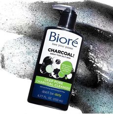 Kao - Очищающее средство с активированным углем Biore Deep Pore 200 ml