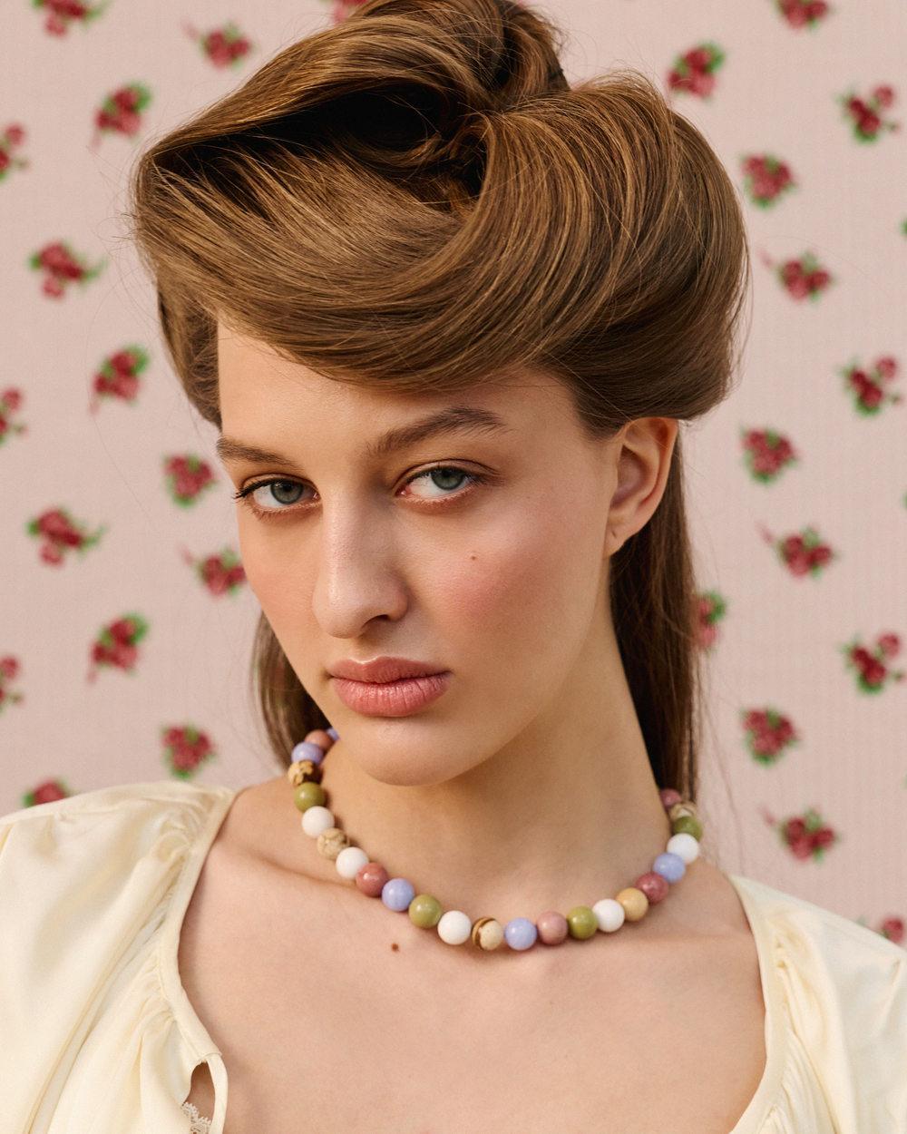 VESNA PRISHLA I GRUST' USHLA