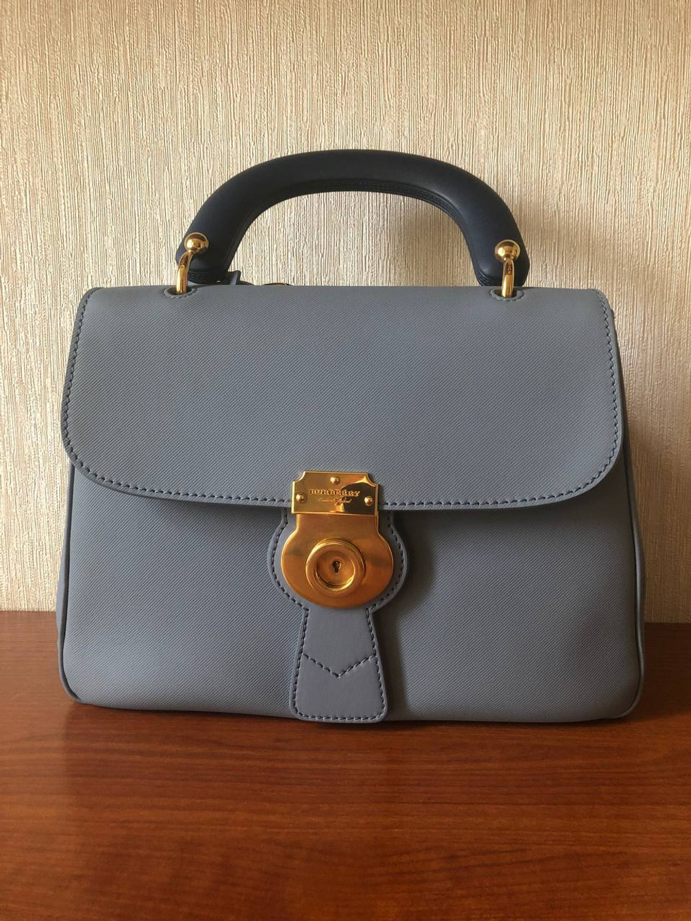 Сумка Burberry