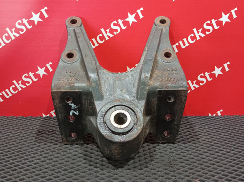 Кронштейн передней рессоры