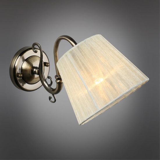 Светильник настенный (Бра) OML-29111-01