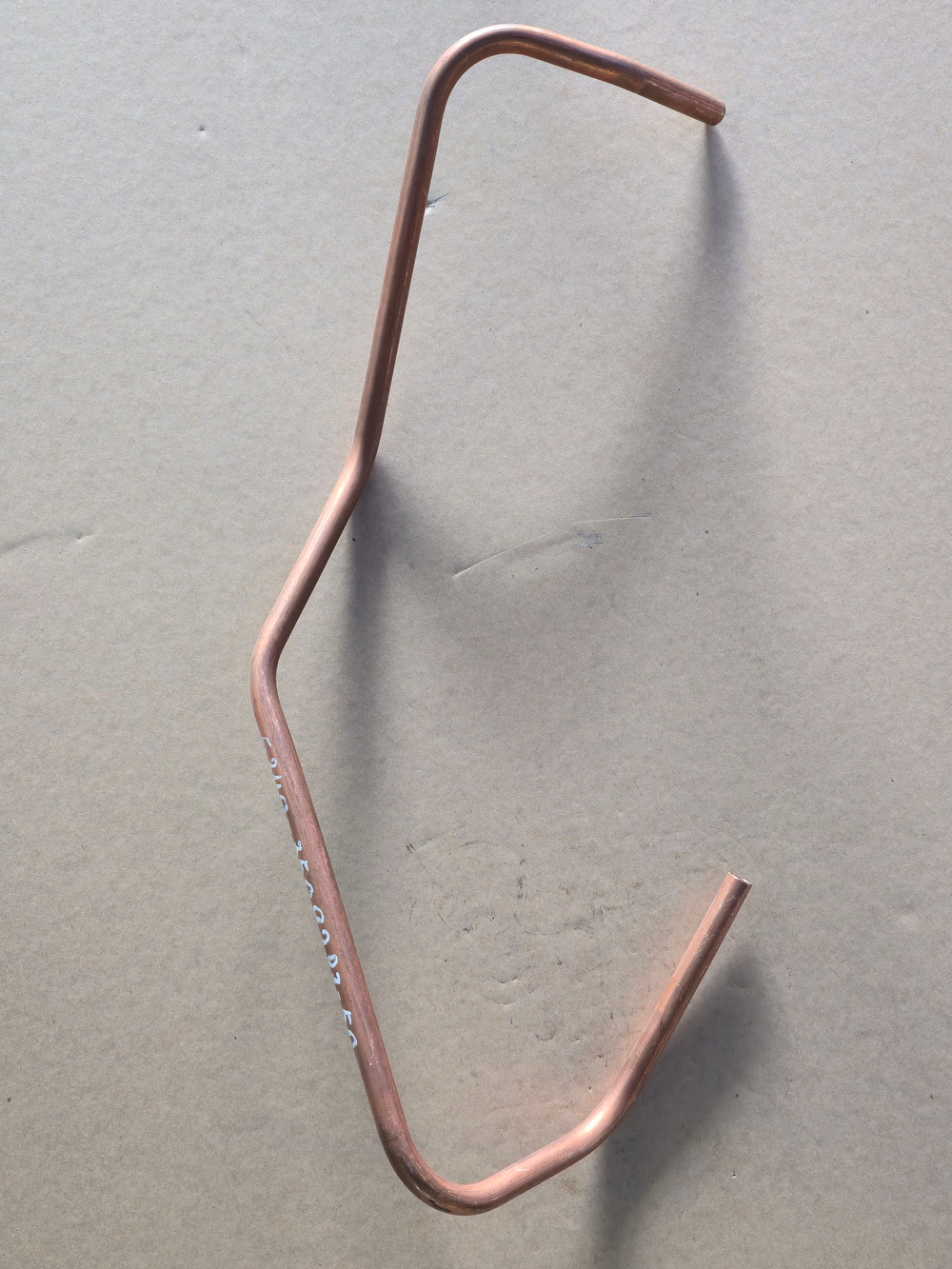 Трубка отвода охлаждающей жидкости от компрессора (ЯМЗ)