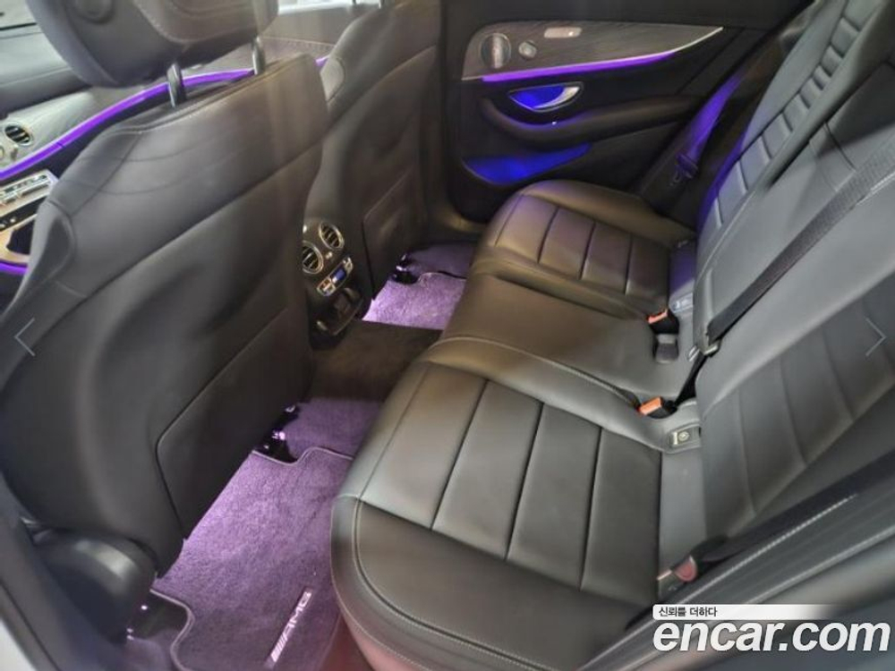 Mercedes-Benz E-Class W213 E350 4MATIC AMG Line Editions (12.2020)