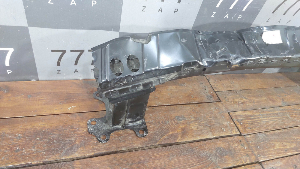 Усилитель переднего бампера Honda CR-V 5 (RW) 16-нв Б/У Оригинал 71130TLER02