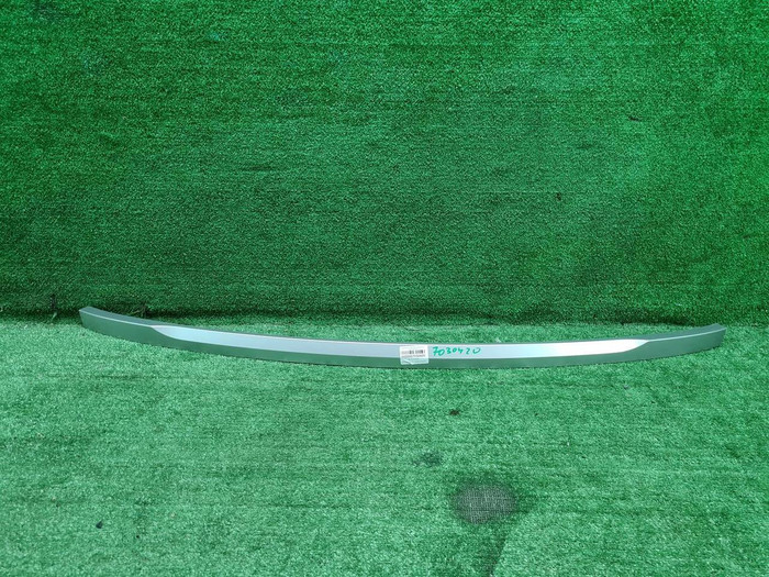 Молдинг двери багажника RR Vogue 5 L460 (21-нв)