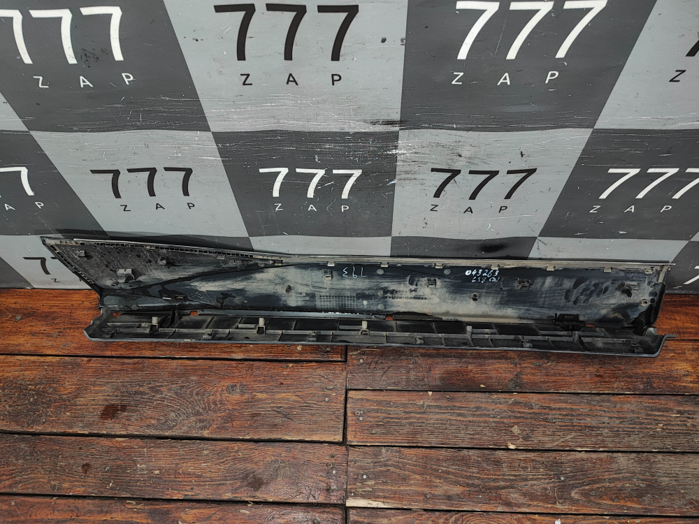 Накладка двери передней правой GAC GS8 2 21-нв Б/У Оригинал 7155092DRS0000