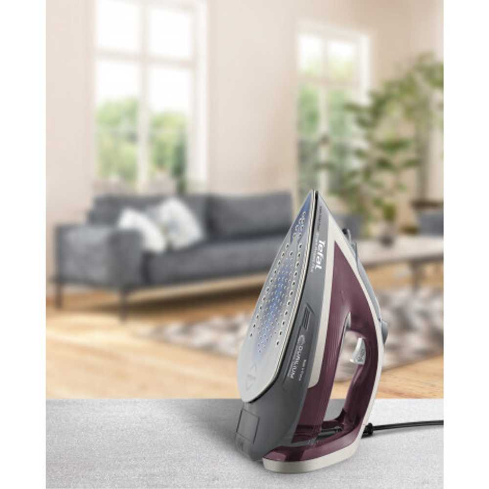 Утюг Tefal Smart Protect Plus FV6870E0