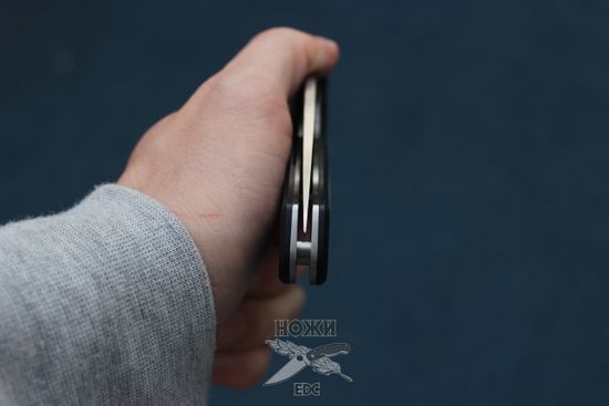 Нож складной Spyderco Tenacious C122GP c клинком из стали 8Cr13MoV, рукоять G10