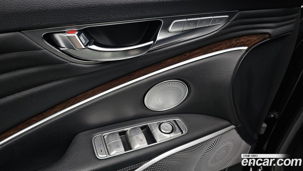 Kia The K9 (Quoris/K900) 3.3 GDI AWD (03.2020)