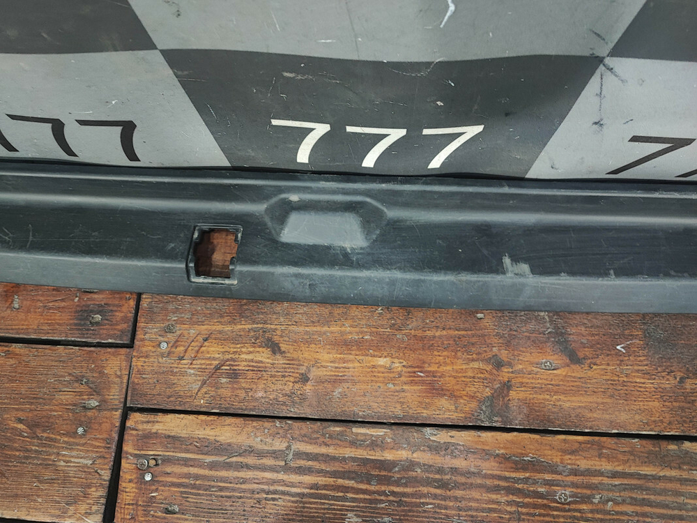 Накладка заднего бампера Land Cruiser Prado 120 Б/У Оригинал 5216160030