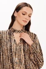 23417 Блузка женская (черно-песочный принт)