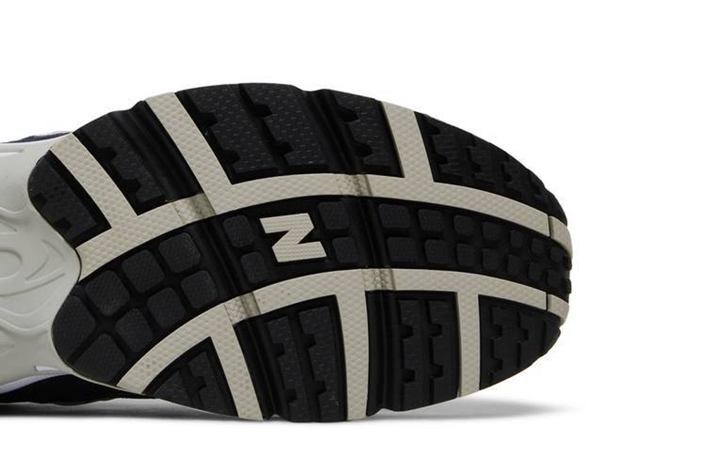 Кроссовки New Balance Nb 725