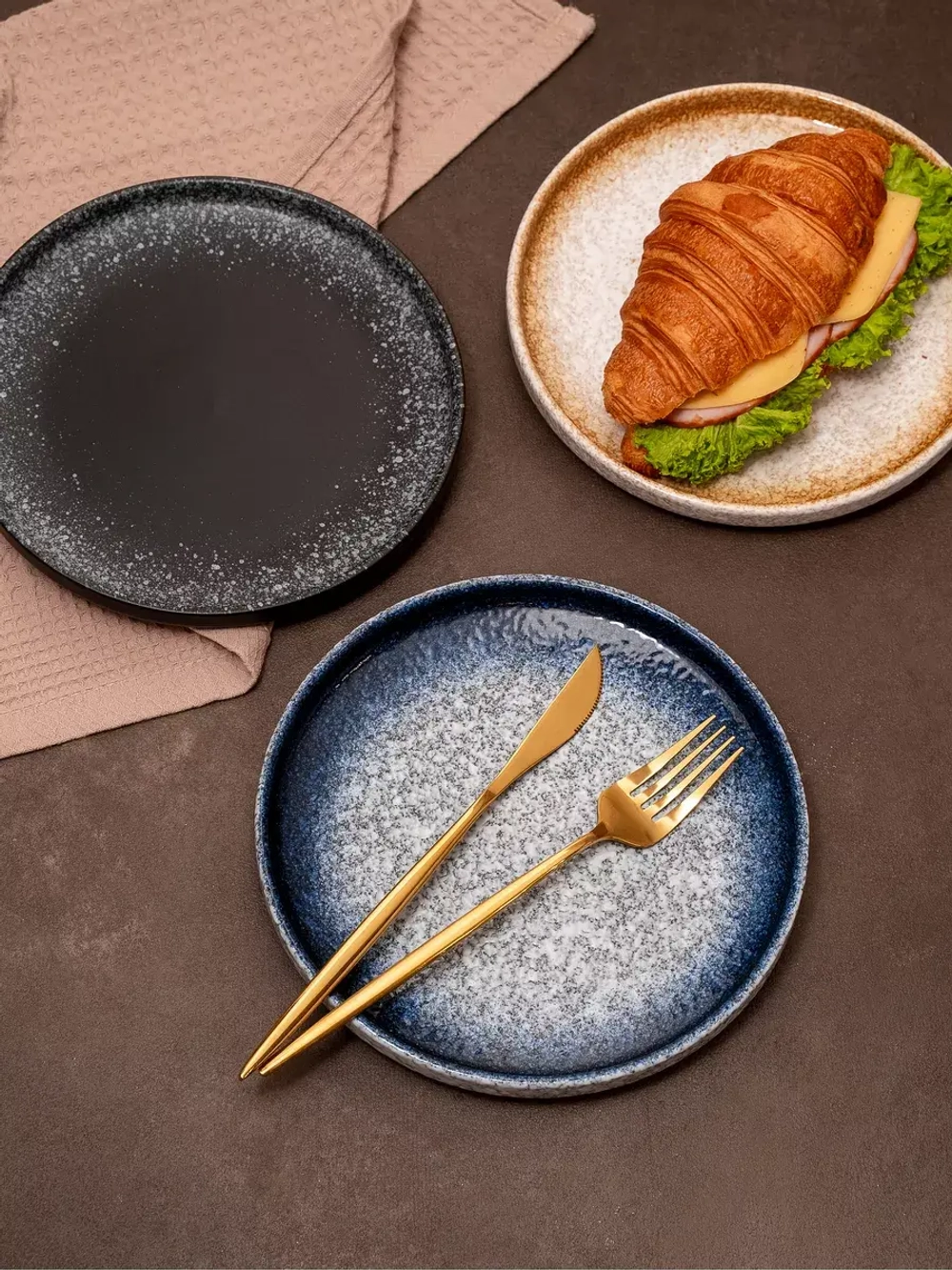 Набор посуды 6 тарелок плоских охра с бортиком 20 см